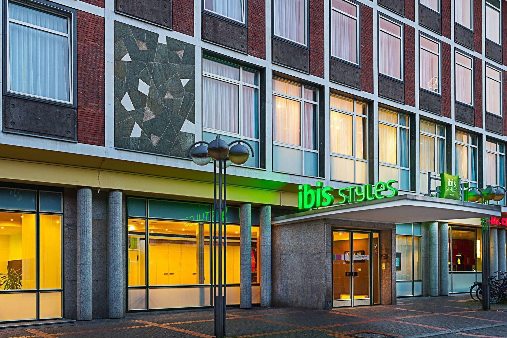 B&B Hotel Bochum Hbf-Nord Exterior foto